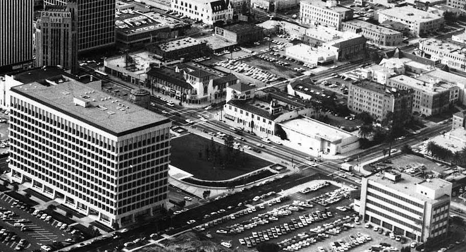 WILSHIRE BOULEVARD Historic Los Angeles